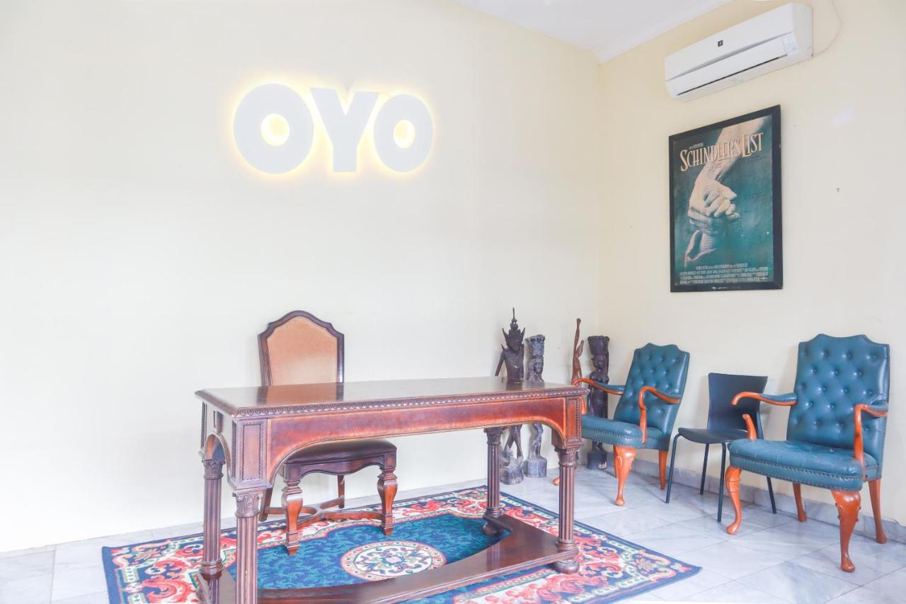 Oyo 2196 Ss Homes Jakarta Buitenkant foto