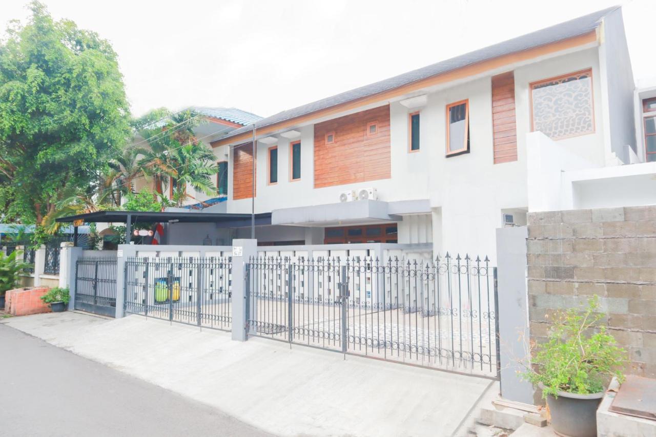 Oyo 2196 Ss Homes Jakarta Buitenkant foto