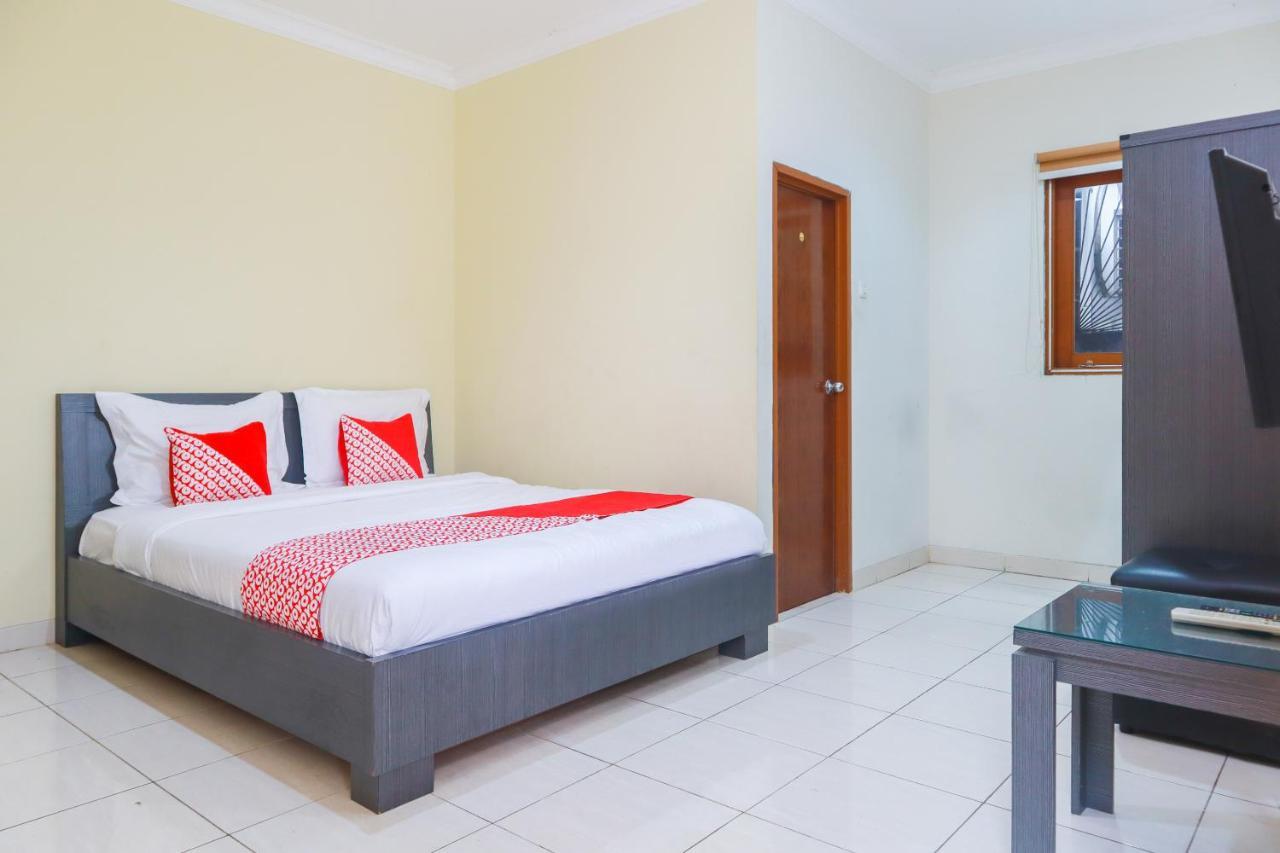 Oyo 2196 Ss Homes Jakarta Buitenkant foto
