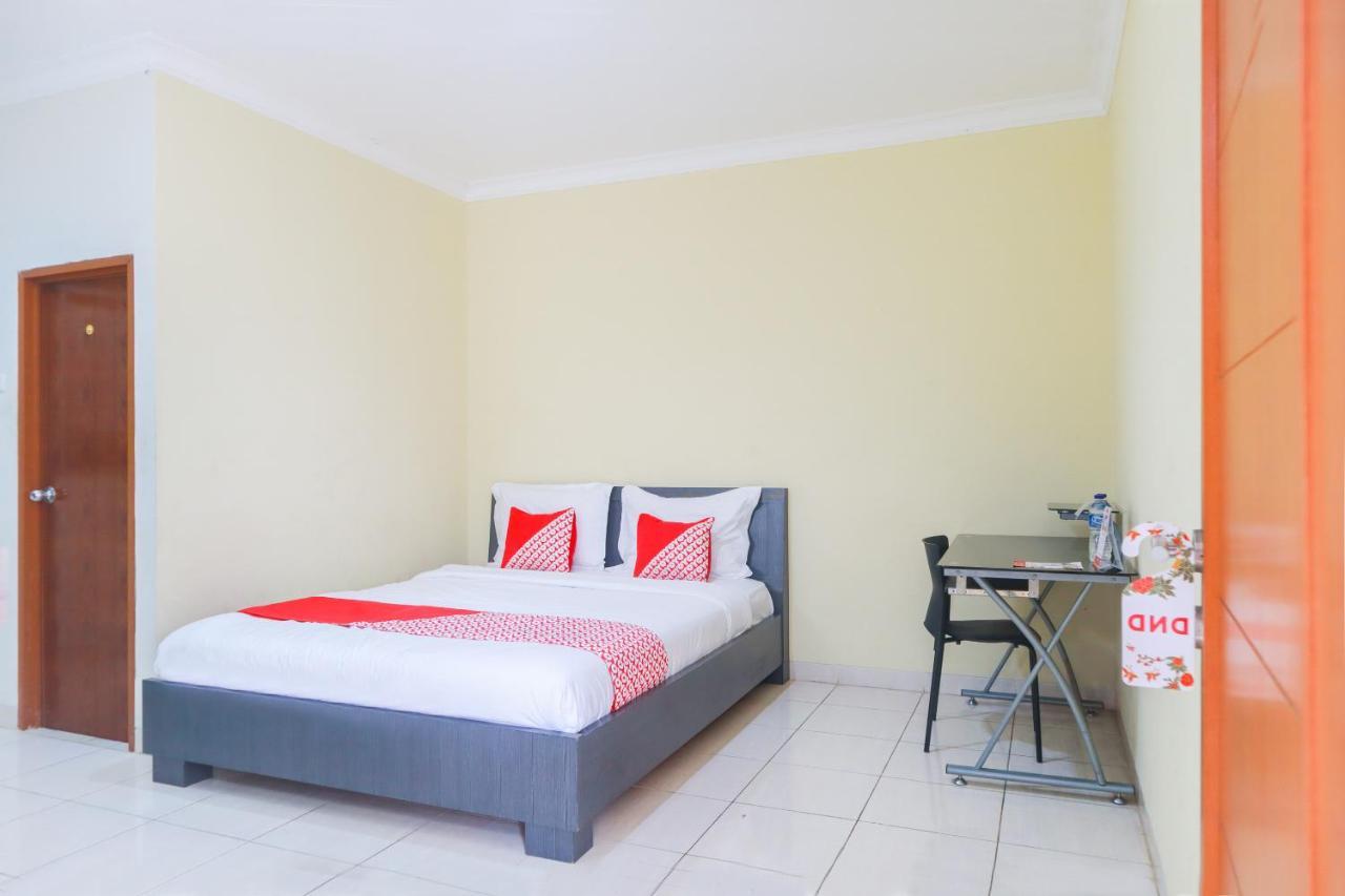 Oyo 2196 Ss Homes Jakarta Buitenkant foto