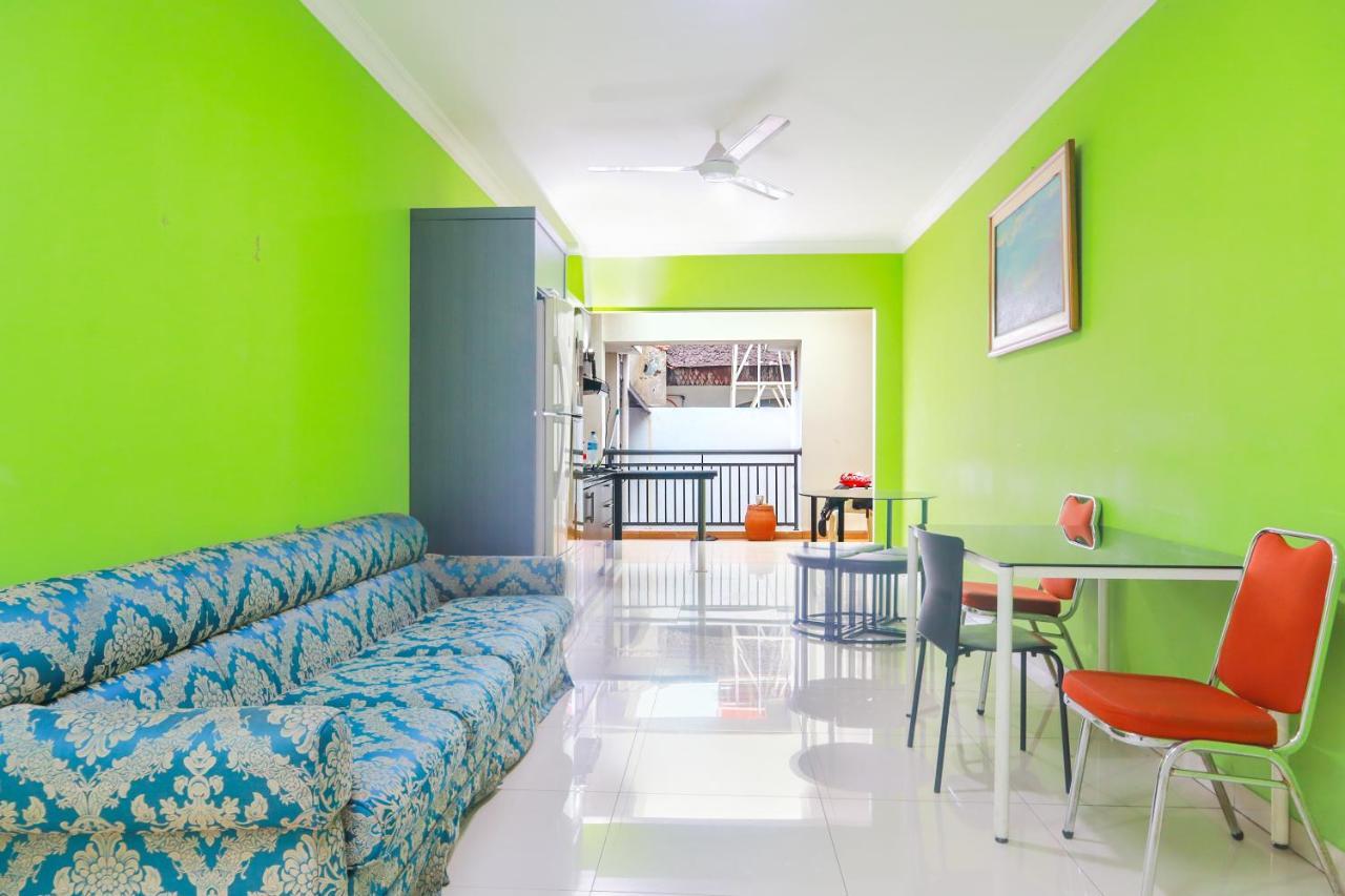 Oyo 2196 Ss Homes Jakarta Buitenkant foto