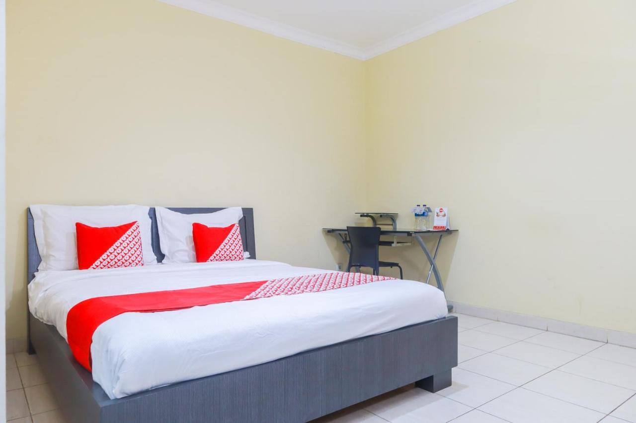 Oyo 2196 Ss Homes Jakarta Buitenkant foto