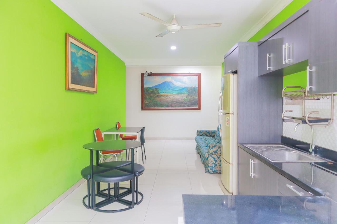 Oyo 2196 Ss Homes Jakarta Buitenkant foto